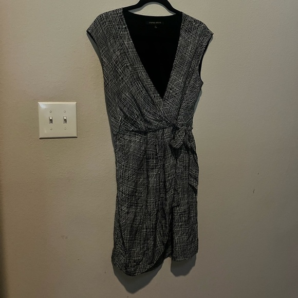 Cynthia Steffe Dress Size 10 - Picture 4 of 5